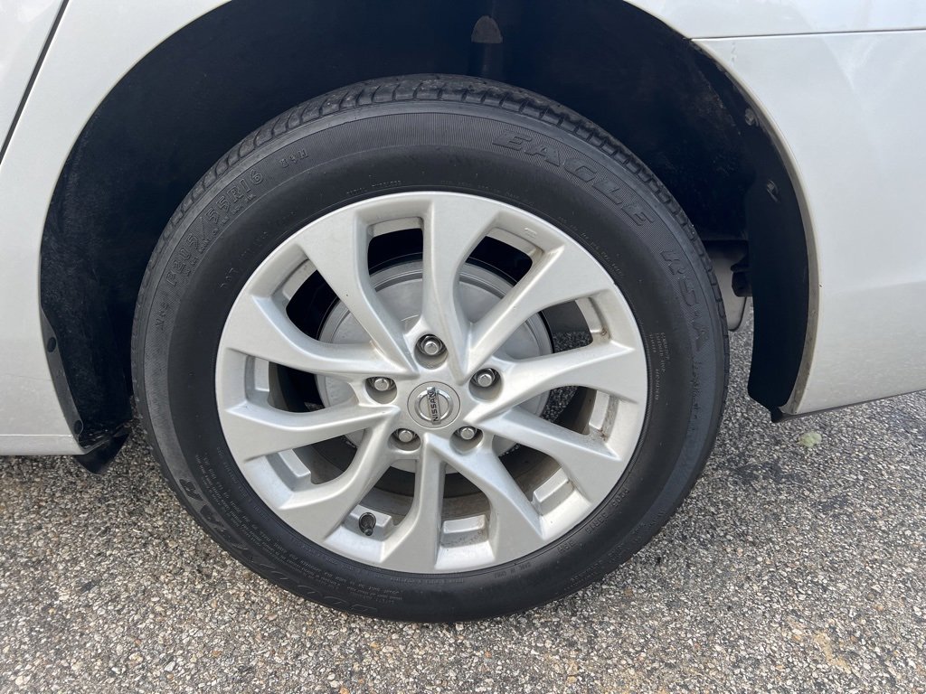 Used 2019 Nissan Sentra SV image 46