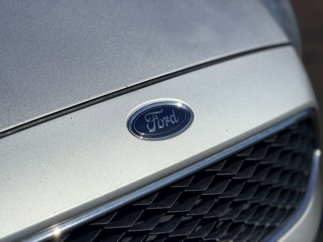 Used 2017 Ford Focus SE image 24