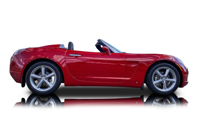 Used 2009 Saturn Sky w/ Premium Trim Package RWD image 2