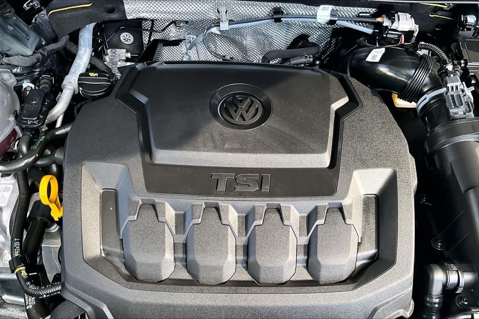 Used 2024 Volkswagen Tiguan SE FWD image 31