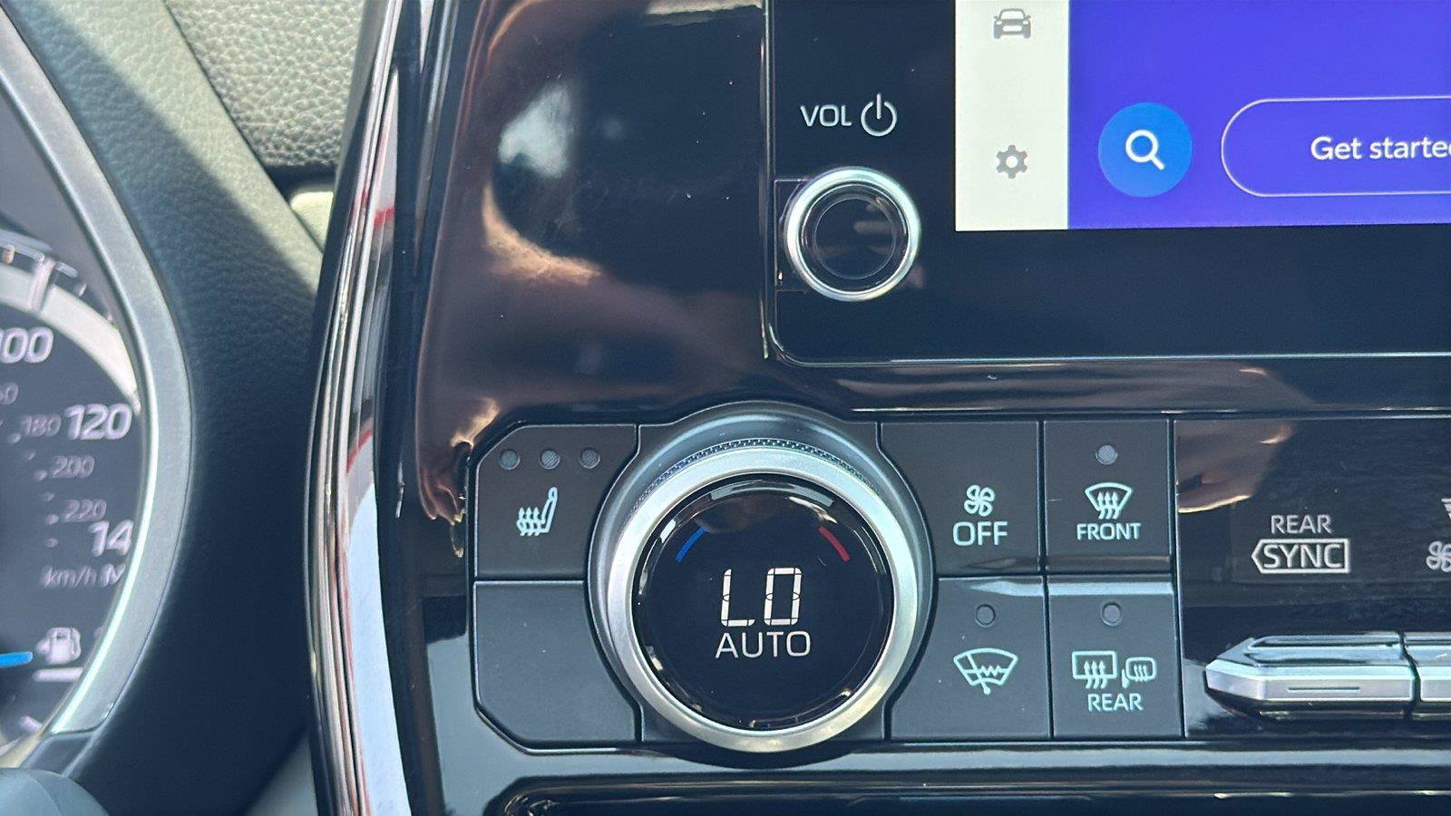 Used 2026 Toyota Highlander XLE AWD/4WD image 23
