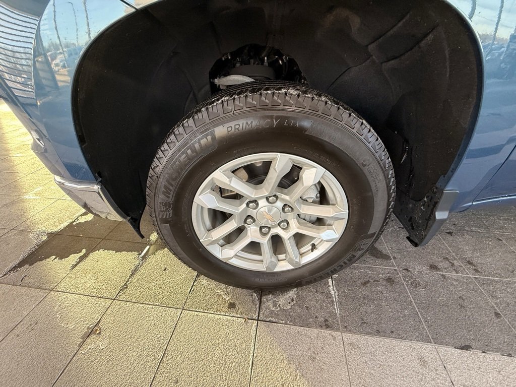 Used 2024 Chevrolet Silverado 1500 LT image 41