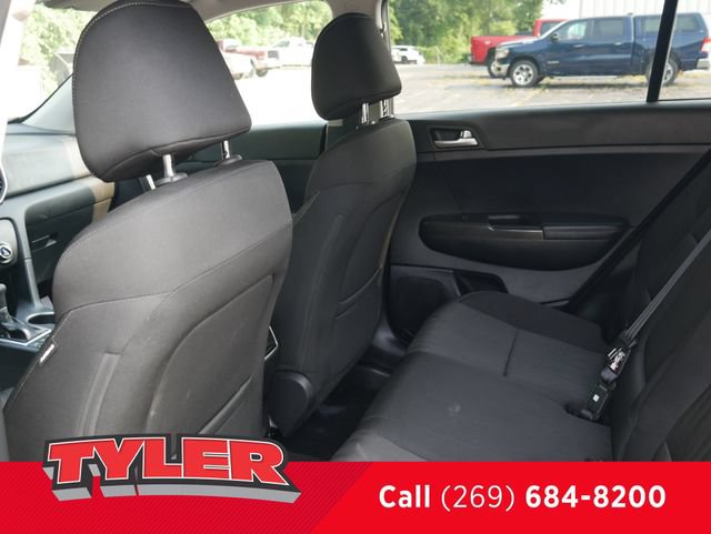 Used 2017 Kia Sportage LX AWD/4WD image 35