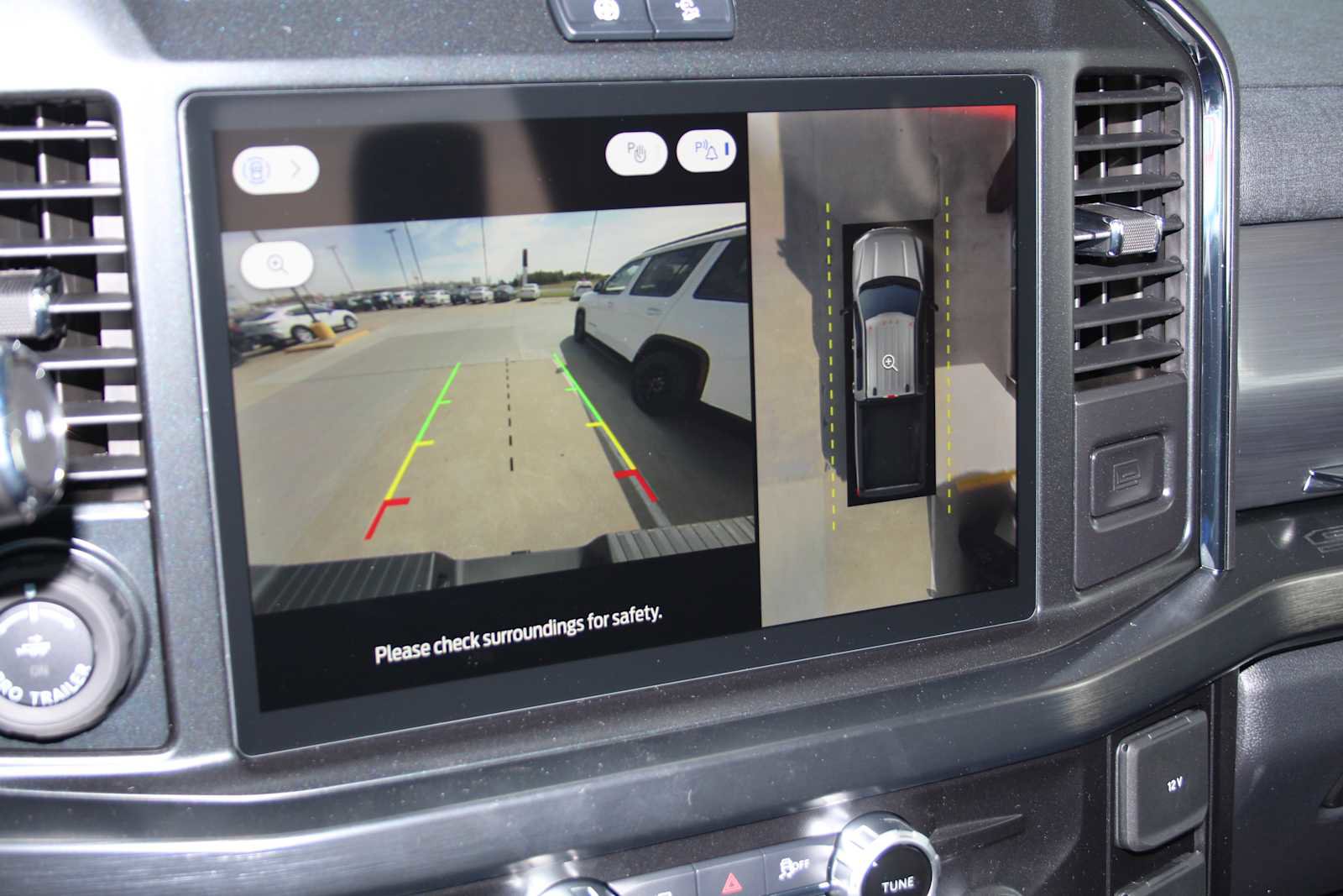 New 2026 Ford F250 Lariat image 56