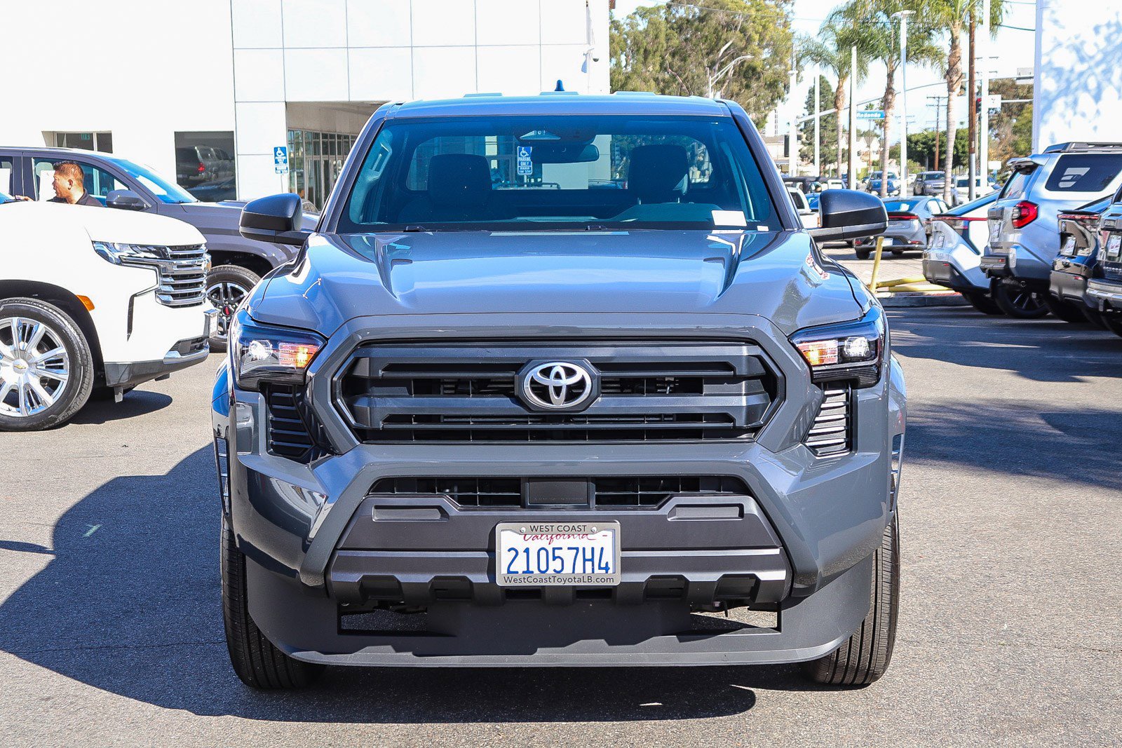 Used 2025 Toyota Tacoma SR image 2