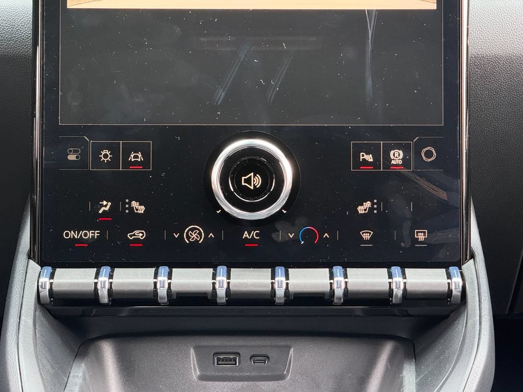 New 2027 GMC Terrain Elevation w/ Black Edition FWD image 31