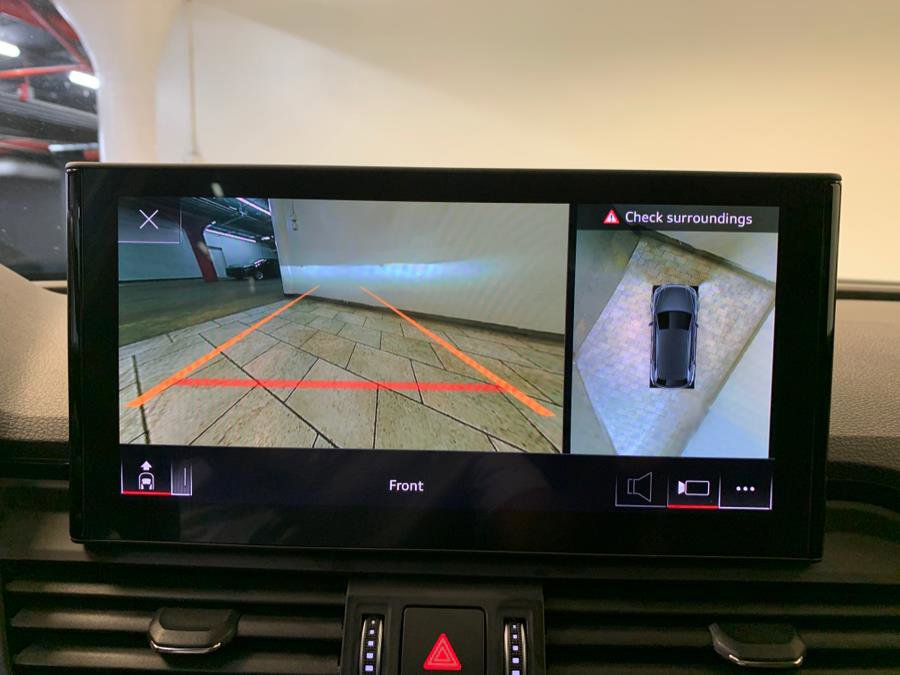 Used 2022 Audi SQ5 Premium Plus w/ Premium Plus Package image 24