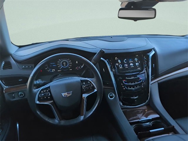 Used 2020 Cadillac Escalade Luxury image 14