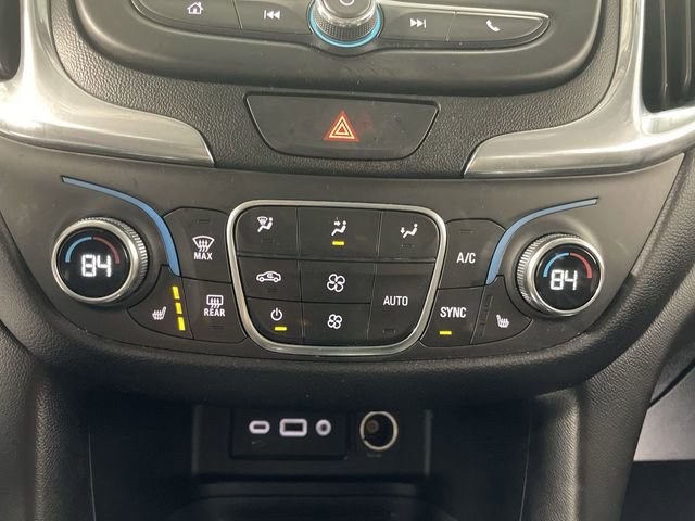 Used 2020 Chevrolet Equinox LT w/ Driver Convenience Package image 19