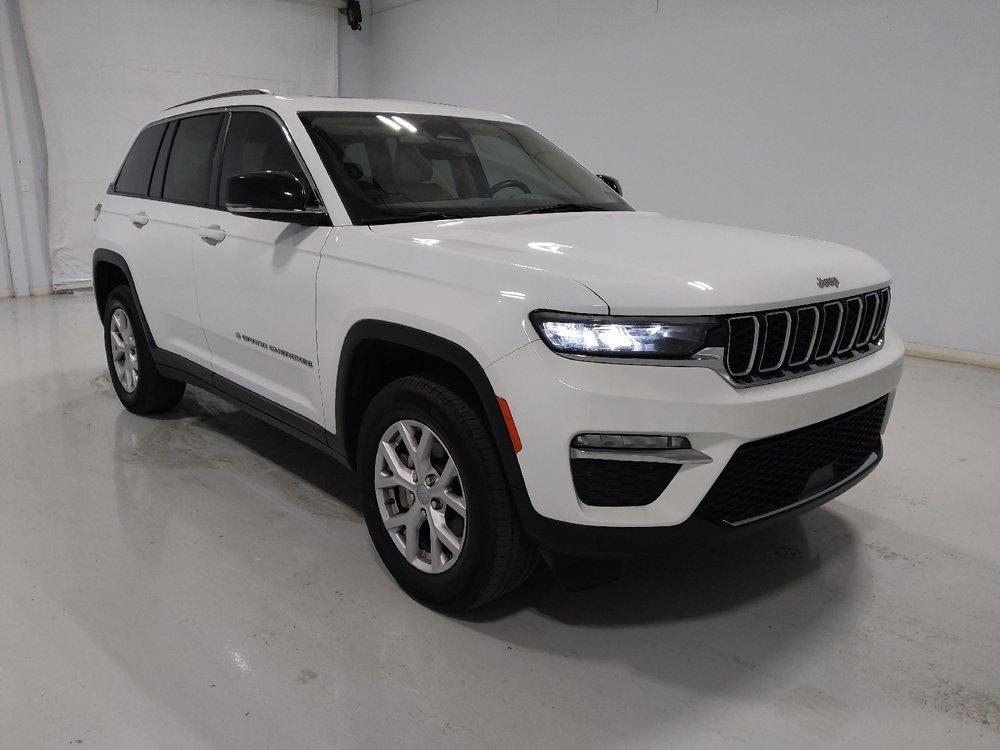 Used 2022 Jeep Grand Cherokee Limited AWD/4WD image 13