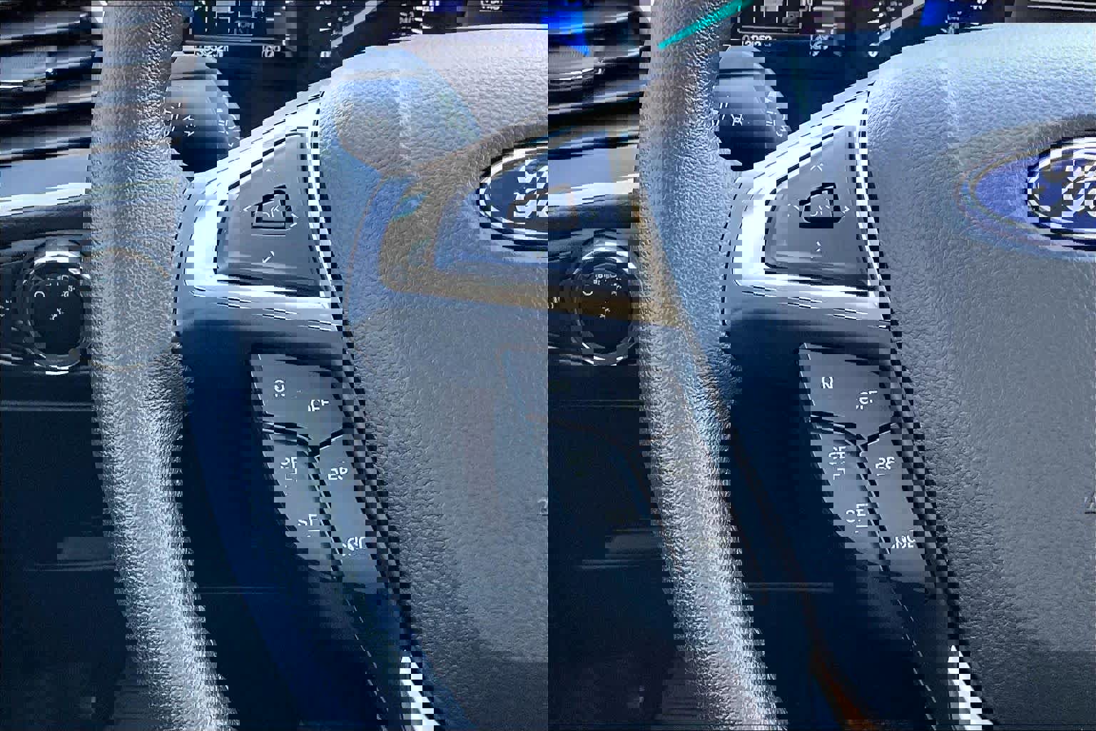 Certified 2023 Ford Edge SEL w/ Sport Appearance Package image 24