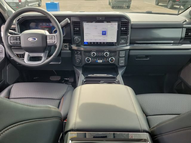 New 2026 Ford F250 Lariat w/ Black Appearance Package AWD/4WD image 8
