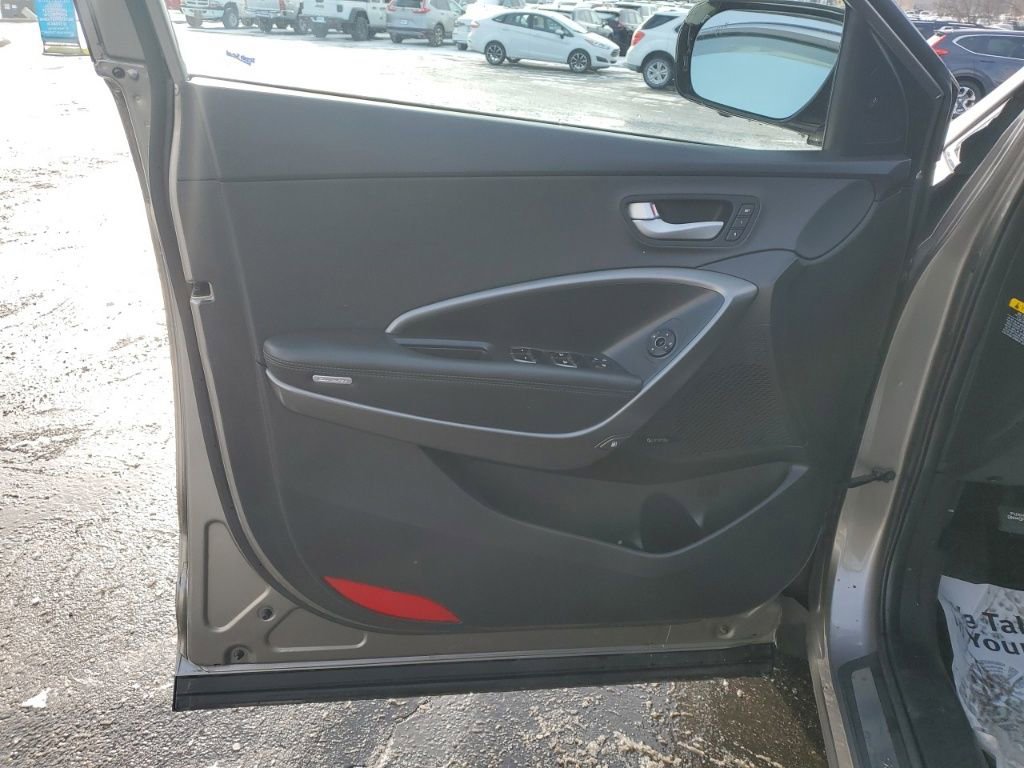 Used 2017 Hyundai Santa Fe Sport image 25