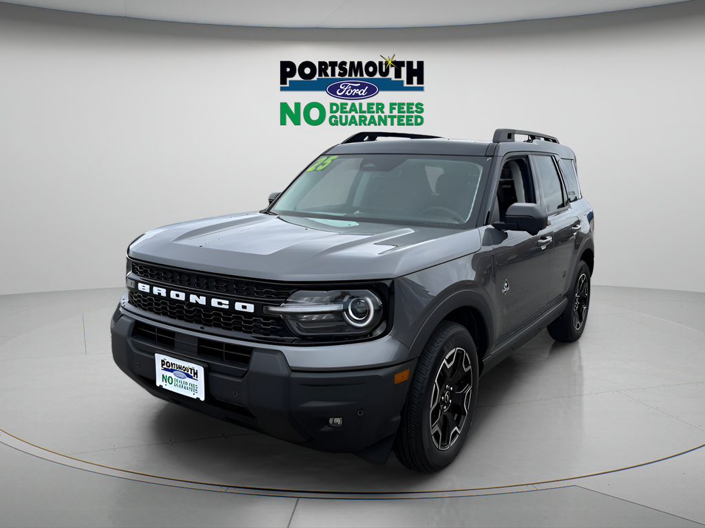Used 2025 Ford Bronco Sport Outer Banks w/ Outer Banks Tech Package+ AWD/4WD image 17