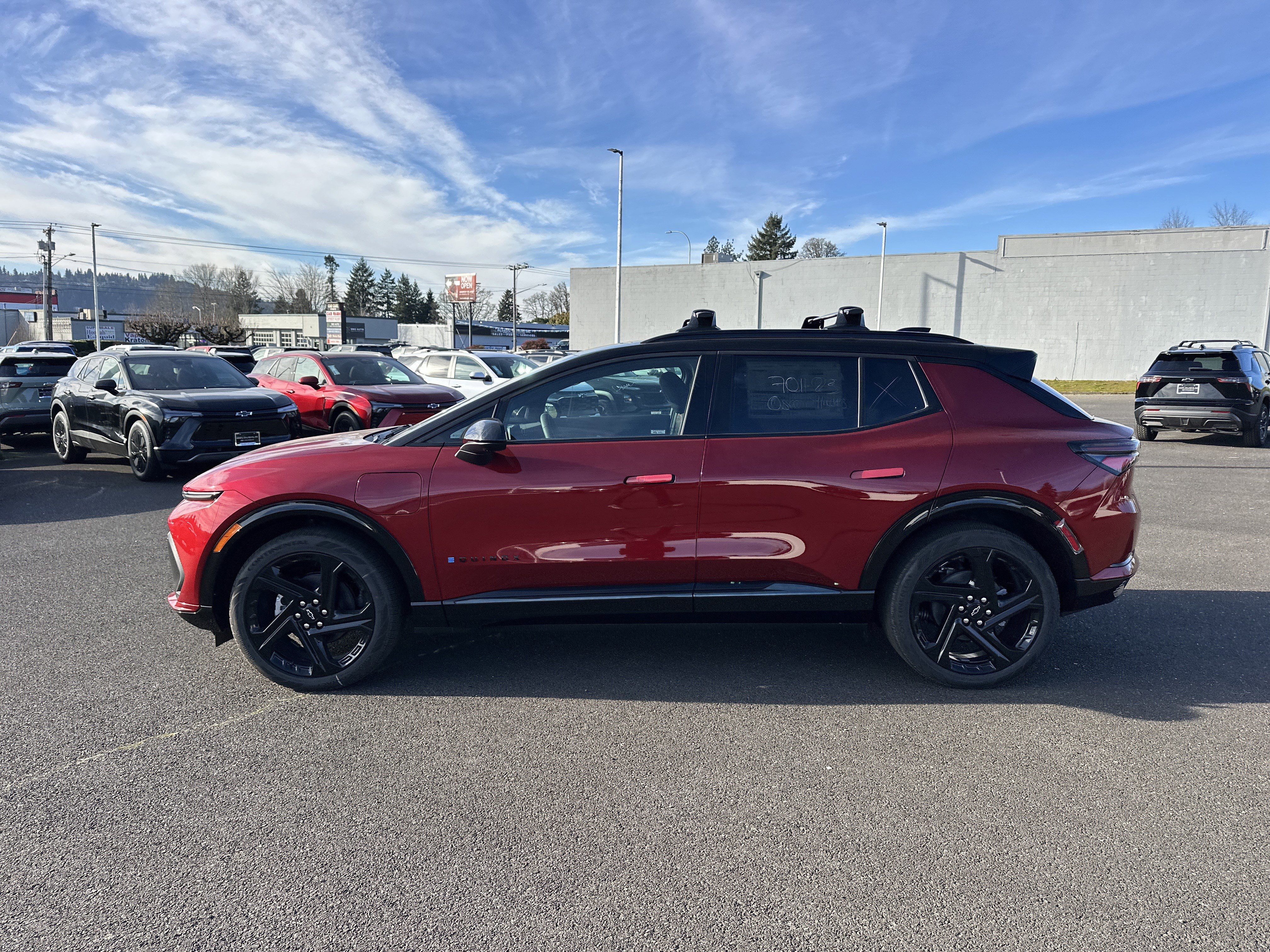 New 2026 Chevrolet Equinox EV RS image 2