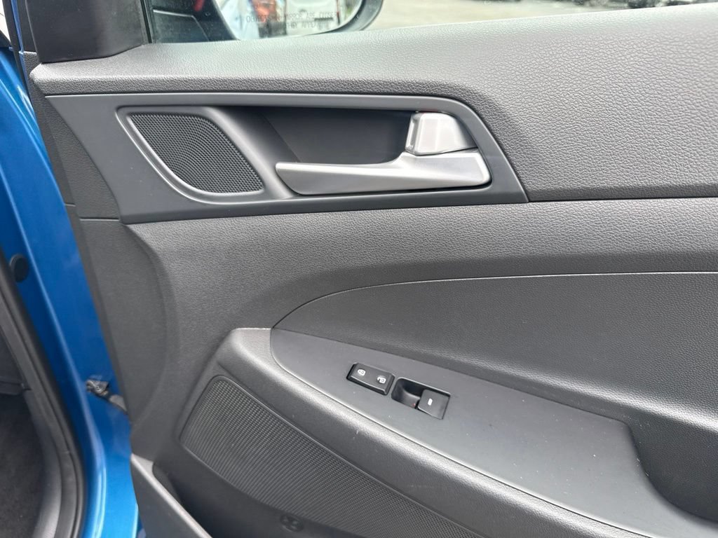 Used 2020 Hyundai Tucson Value AWD/4WD image 35