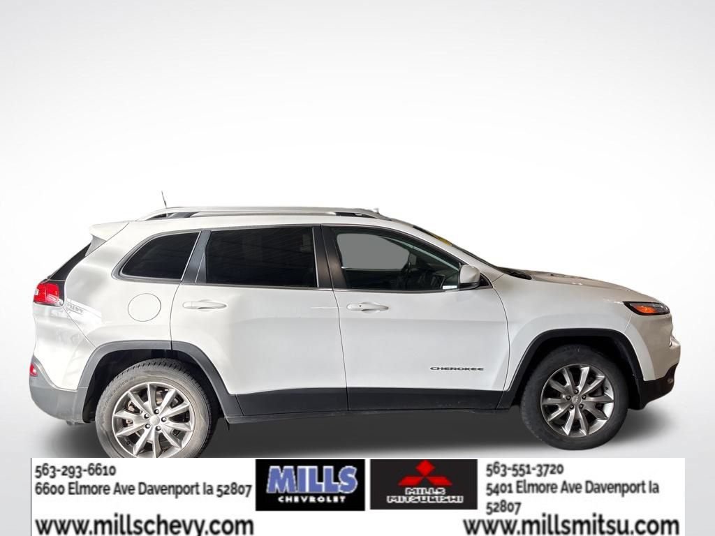 Used 2018 Jeep Cherokee Limited AWD/4WD image 4