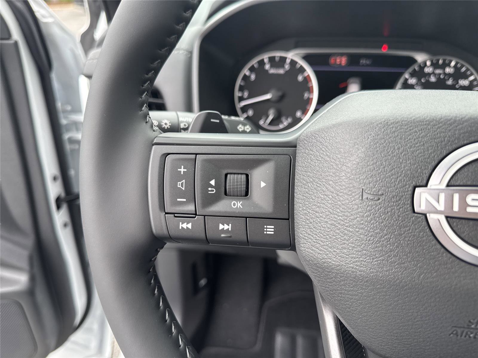 New 2026 Nissan Rogue SV w/ Cold Weather Package FWD image 18