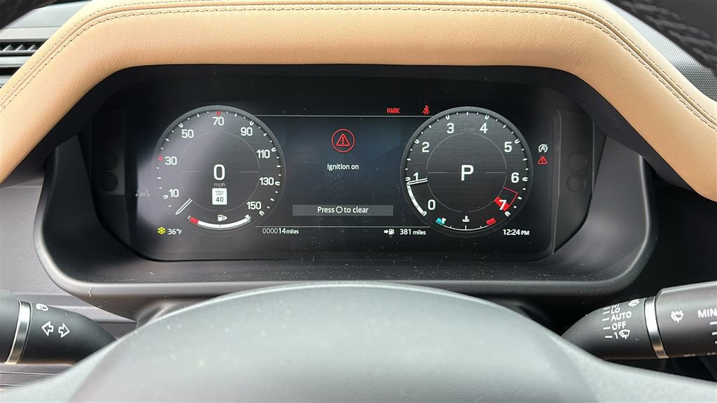 New 2026 Land Rover Defender 110 X-Dynamic SE image 15