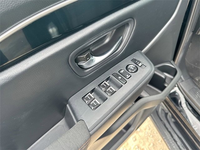 Used 2023 Honda Pilot Sport image 19