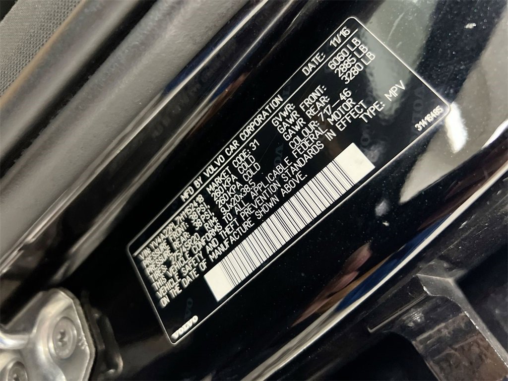 Used 2017 Volvo XC90 T6 Inscription w/ Vision Package image 28