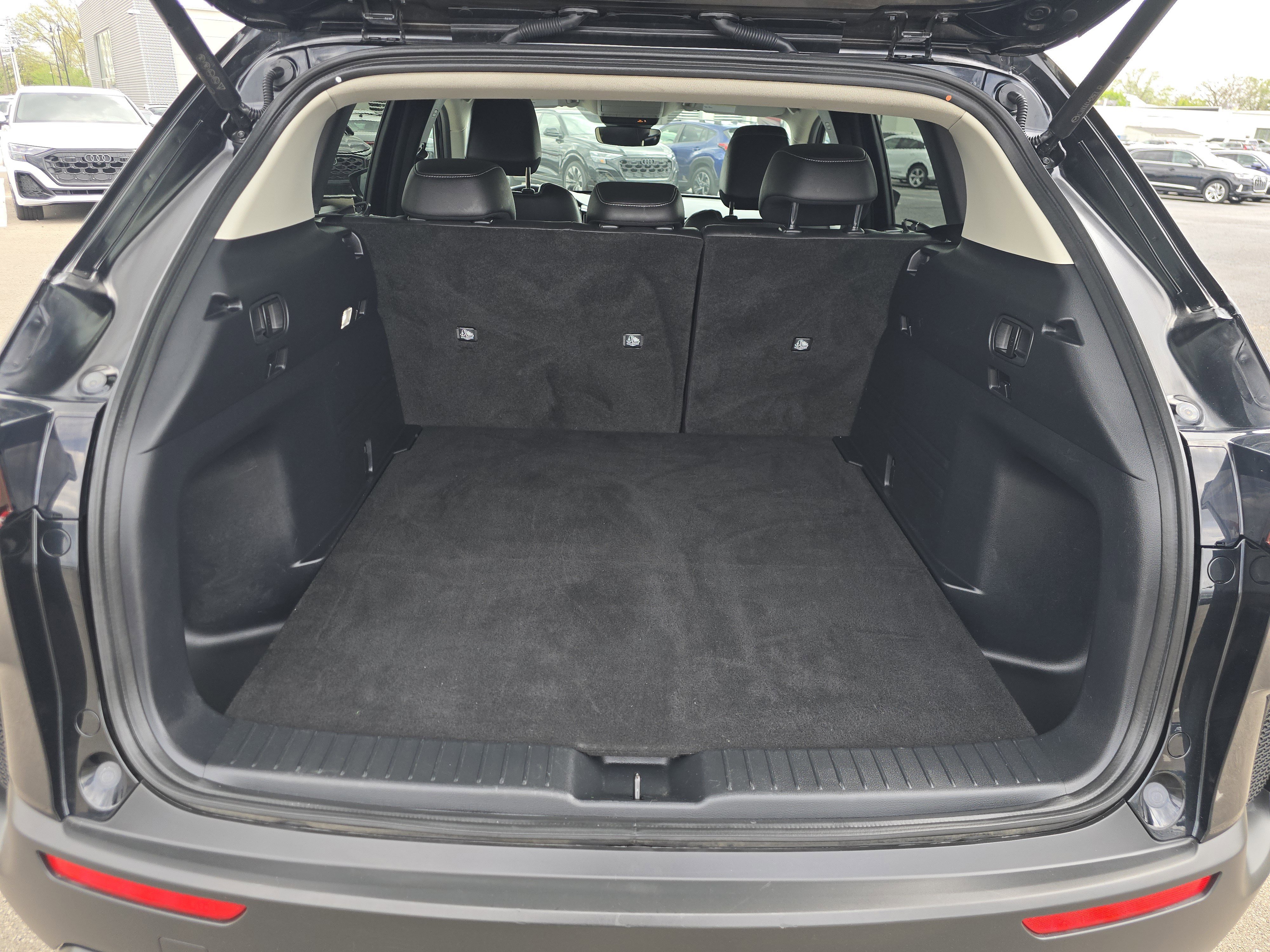 Used 2025 MAZDA CX-50 AWD 2.5 S w/ Preferred Package image 15