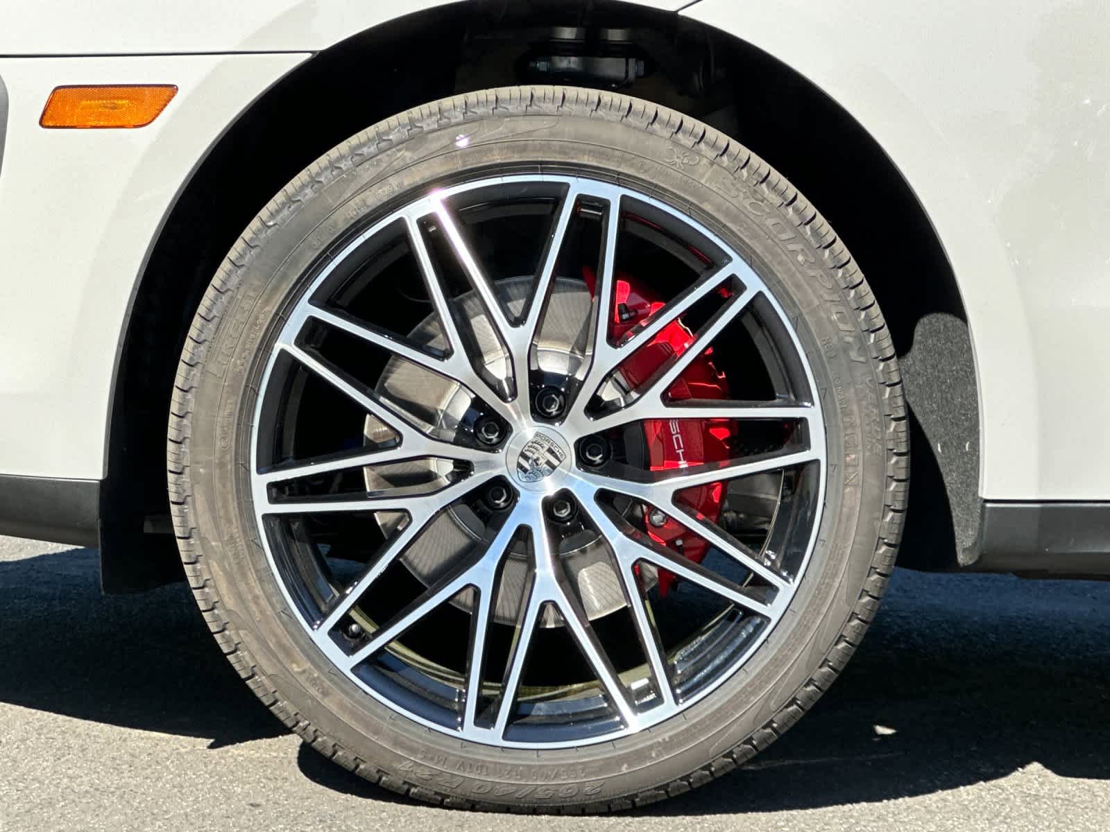 New 2026 Porsche Macan S AWD/4WD image 31