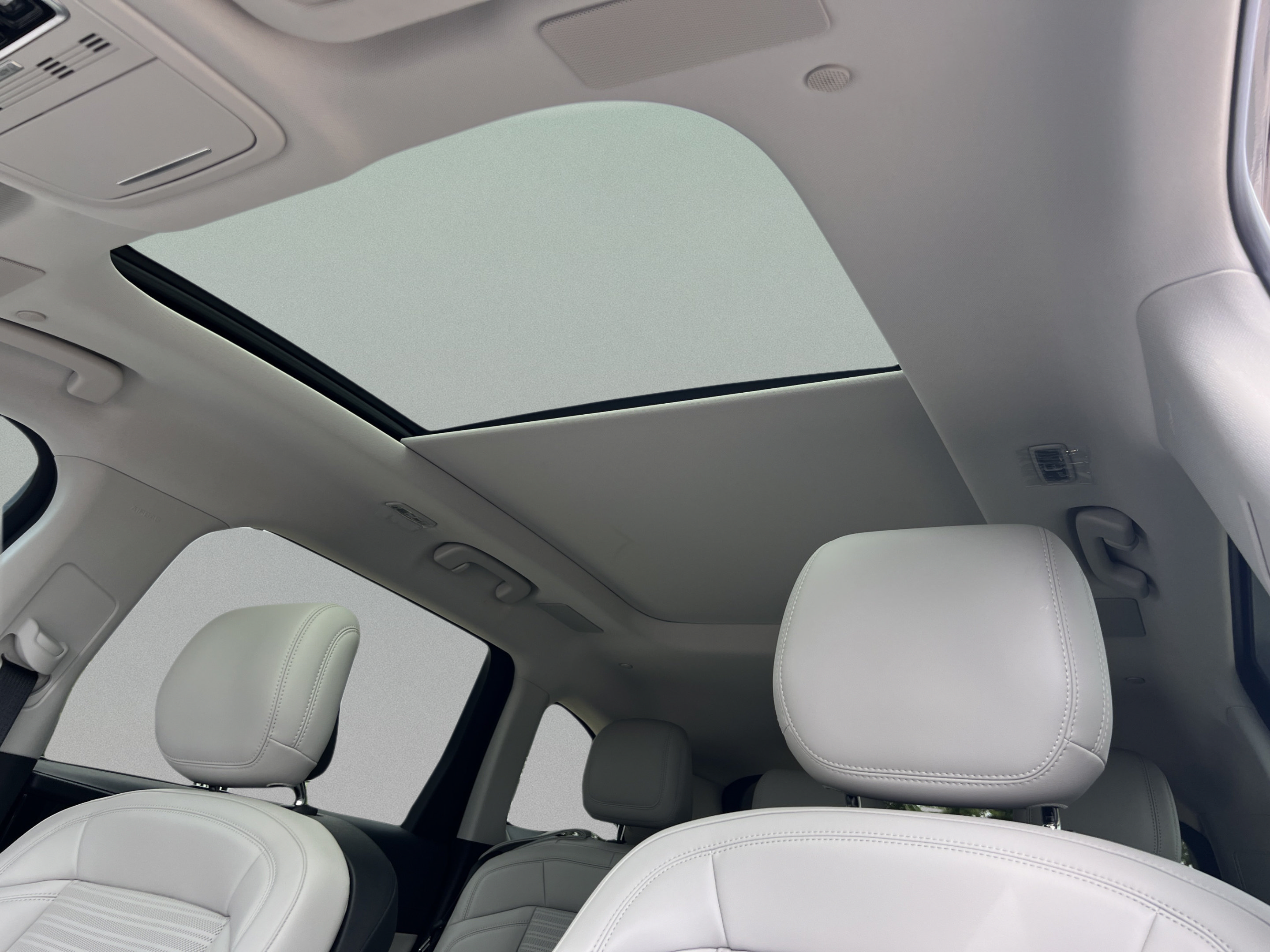 New 2026 Lincoln Nautilus Reserve AWD/4WD image 21