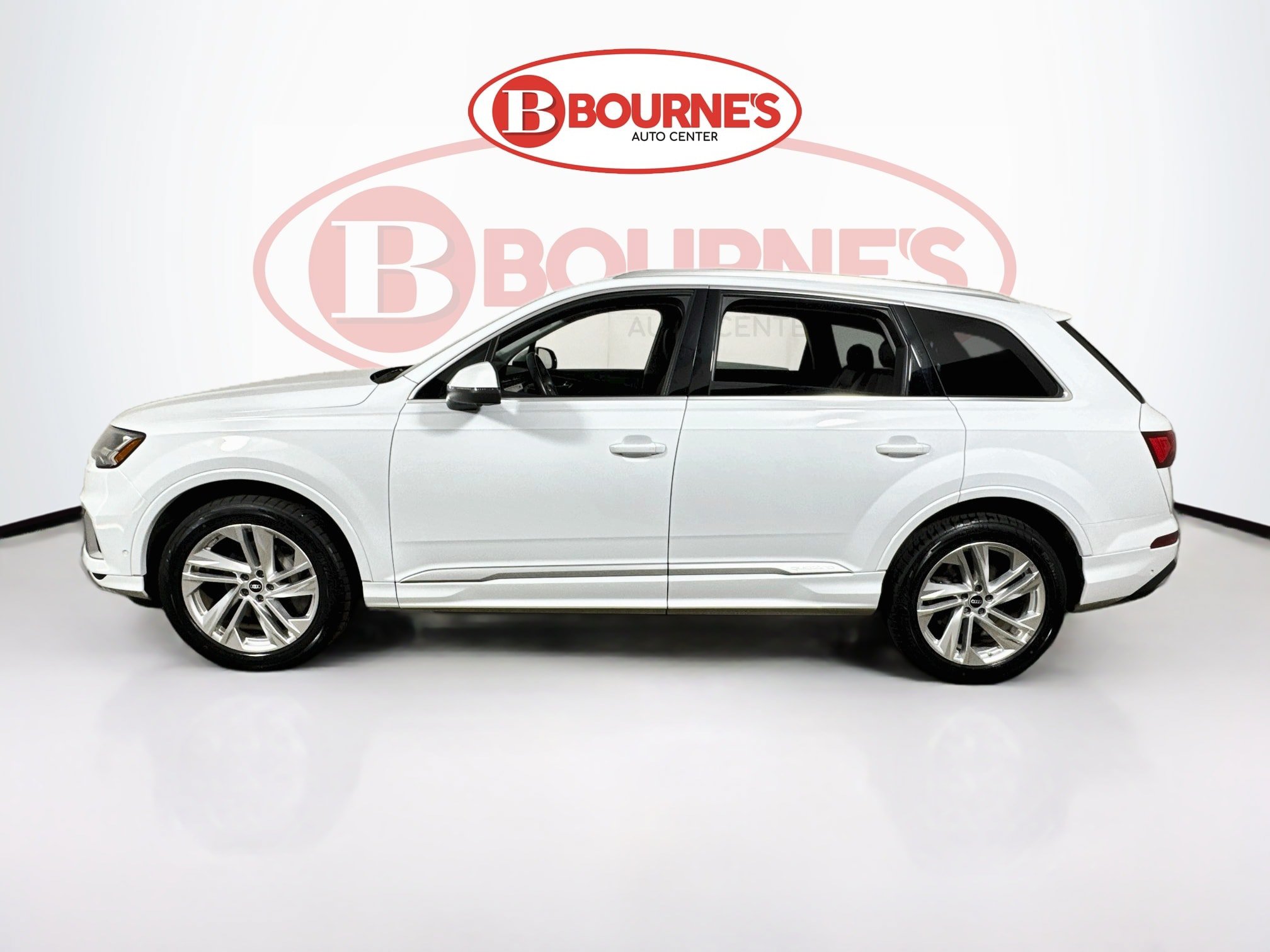 Used 2023 Audi Q7 3.0T Premium Plus w/ Premium Plus Package AWD/4WD image 8