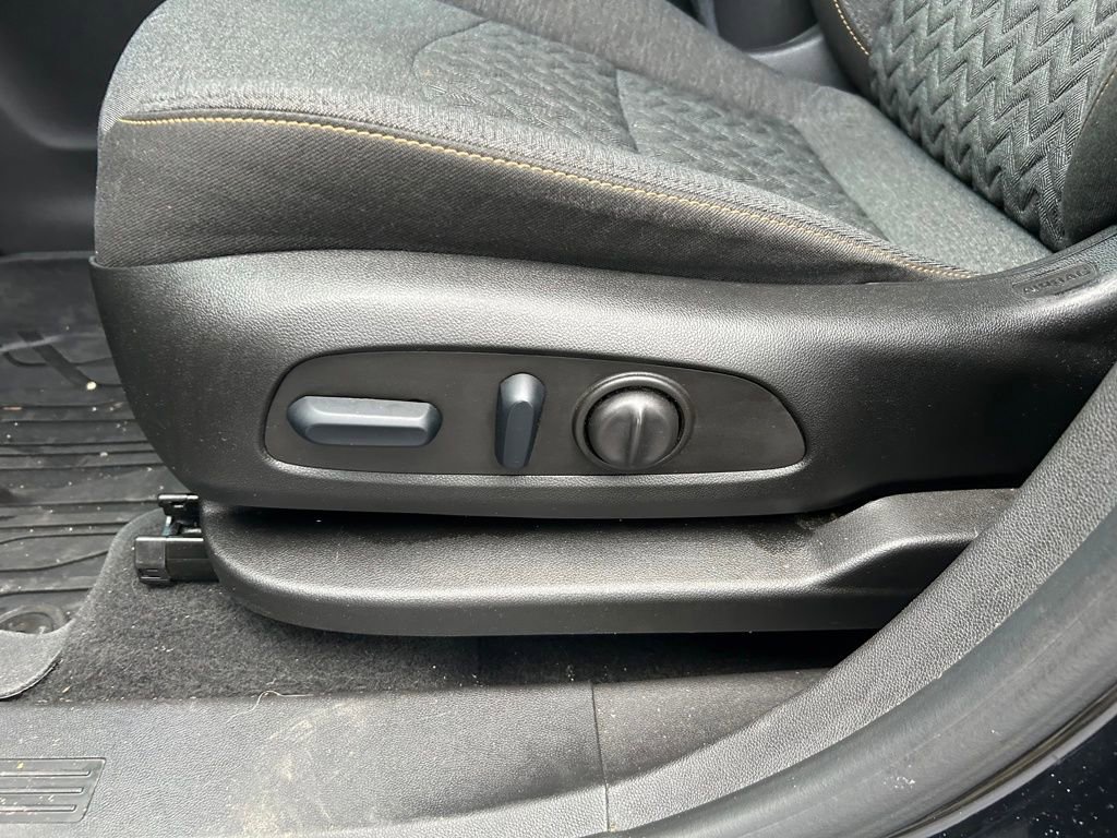 Used 2022 Chevrolet Equinox LT image 21