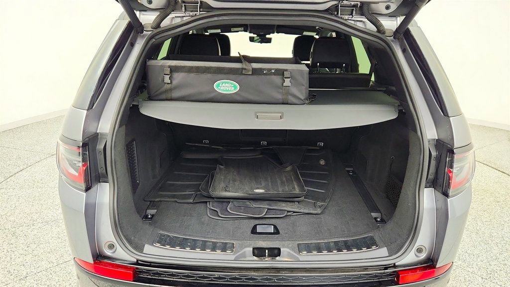 Used 2020 Land Rover Discovery Sport HSE R-Dynamic image 22