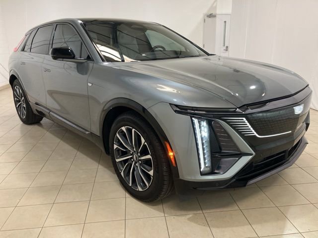 Used 2024 Cadillac Lyriq Sport image 7