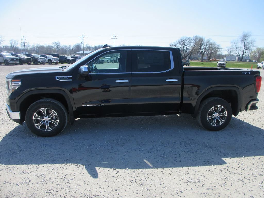 New 2026 GMC Sierra 1500 SLT image 9