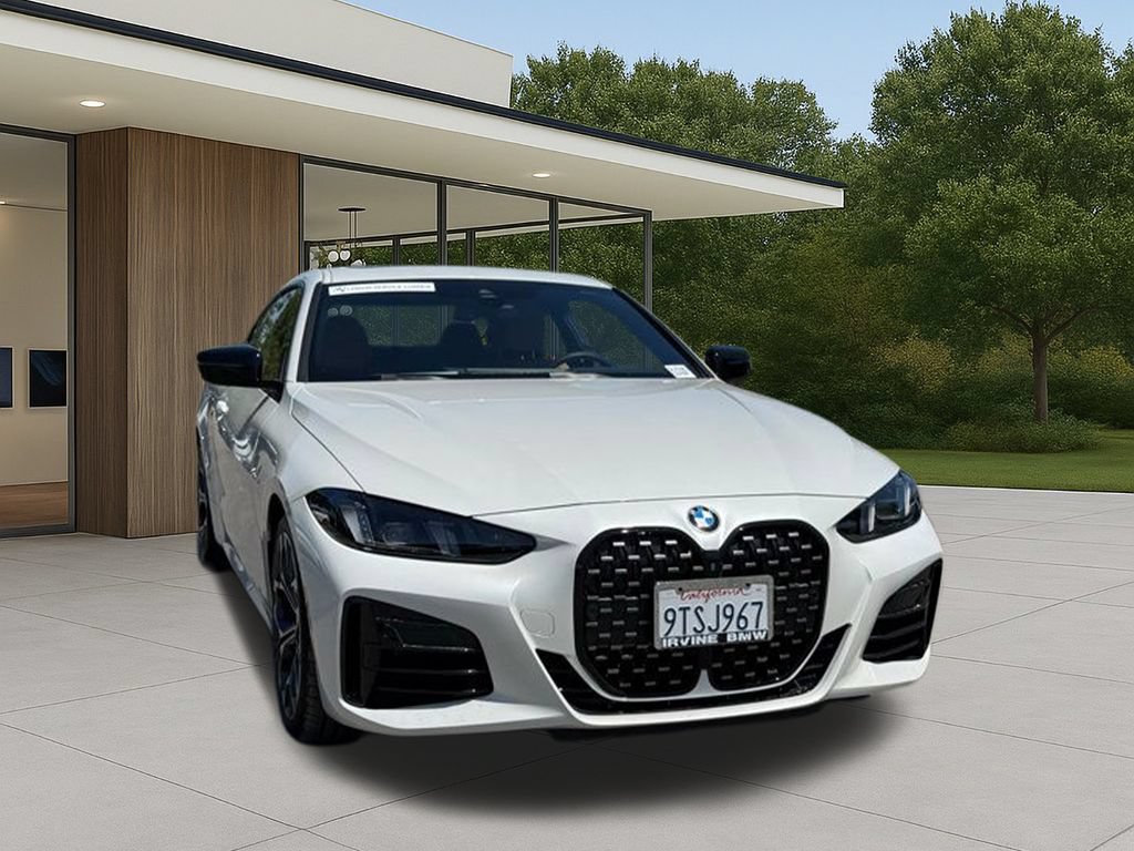 Used 2026 BMW 430i Coupe w/ M Sport Package RWD image 5