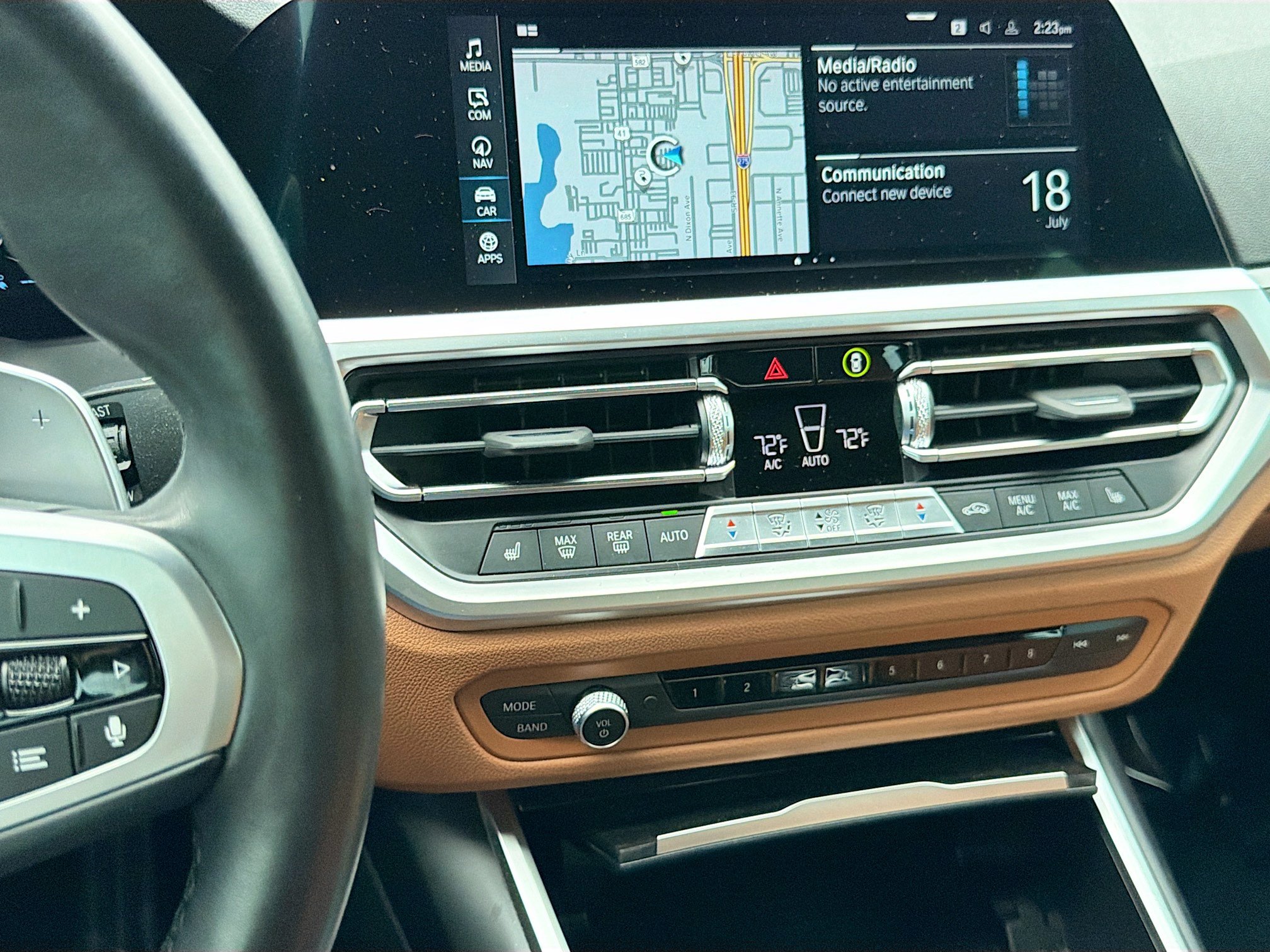 Used 2022 BMW 330e w/ M Sport Package RWD image 26