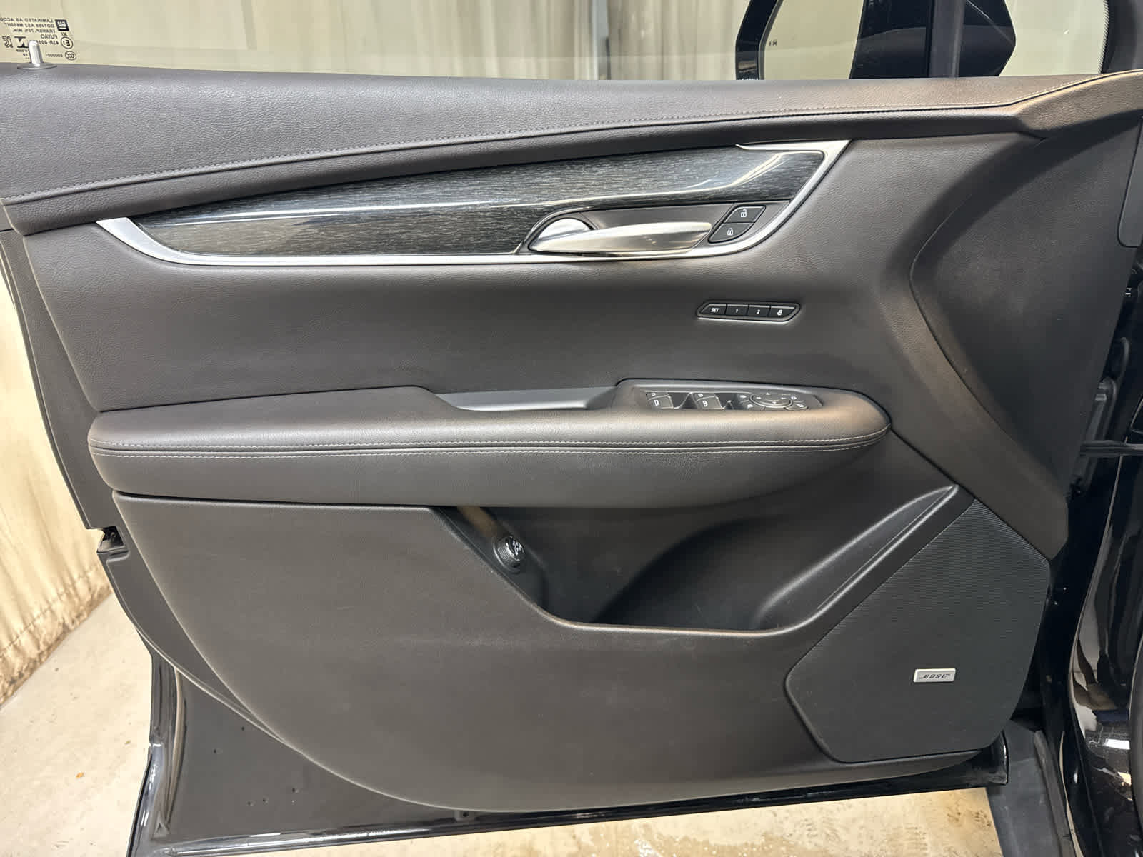 Used 2020 Cadillac XT5 Premium Luxury image 27