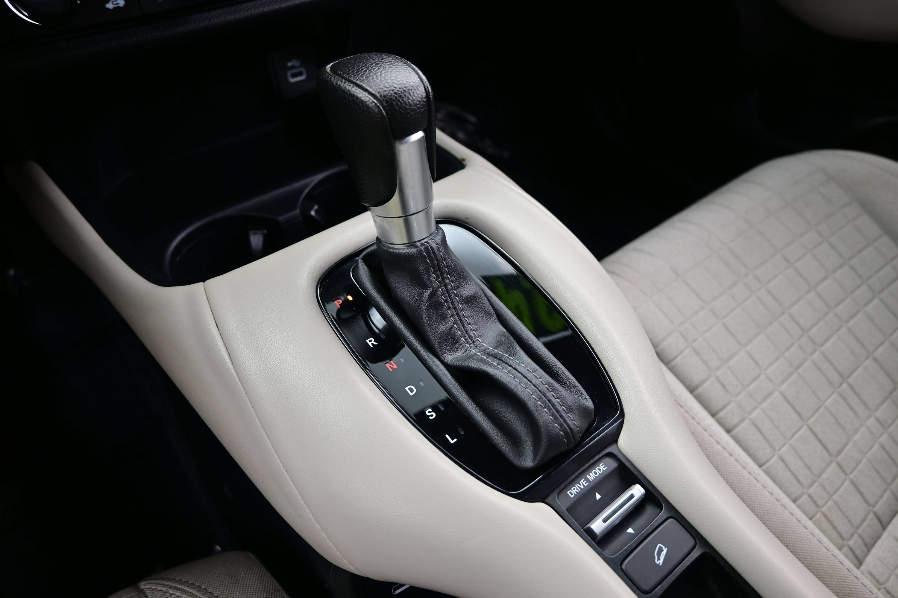 Used 2024 Honda HR-V LX image 20