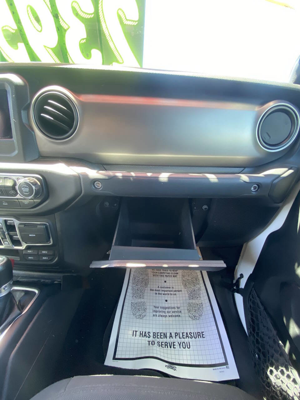 Used 2020 Jeep Gladiator Sport w/ Quick Order Package 24S AWD/4WD image 13