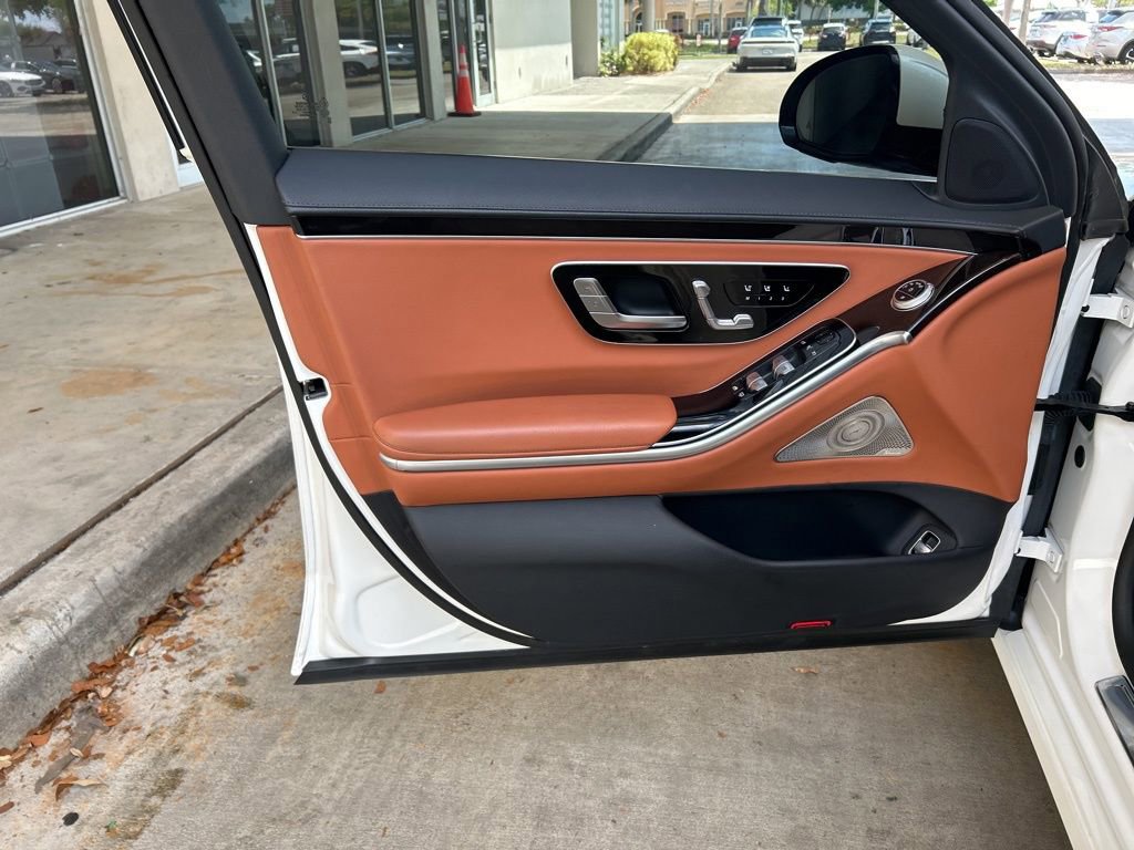Used 2023 Mercedes-Benz S 500 4MATIC image 40