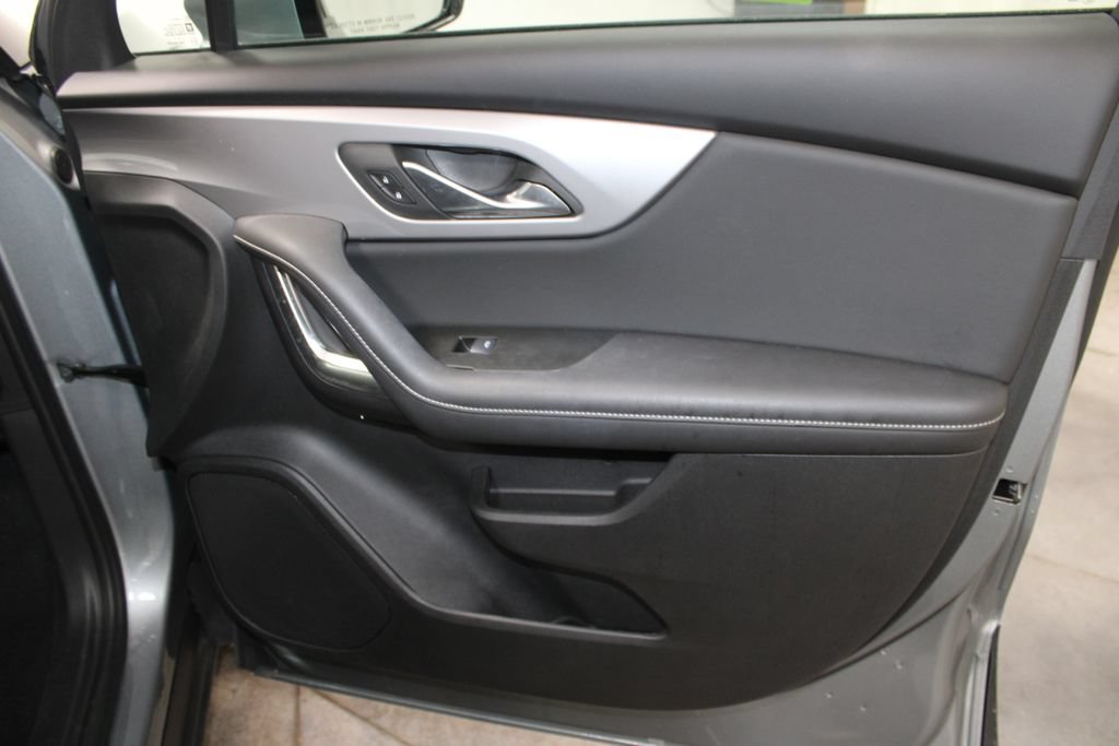 Used 2024 Chevrolet Blazer LT w/ Convenience Package FWD image 22