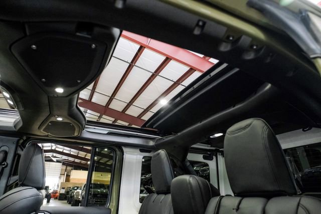 Used 2025 Jeep Wrangler Unlimited Rubicon 392 image 20