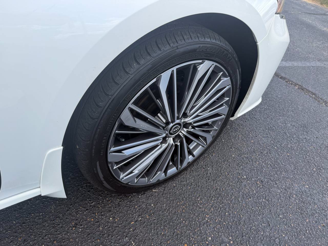 Used 2023 Nissan Altima 2.5 SL AWD/4WD image 29