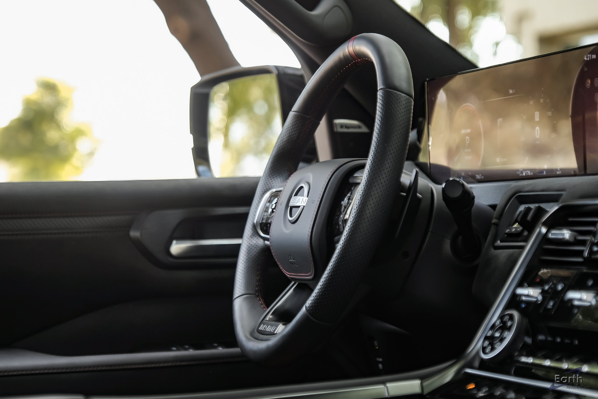 Used 2026 Nissan Armada NISMO AWD/4WD image 55