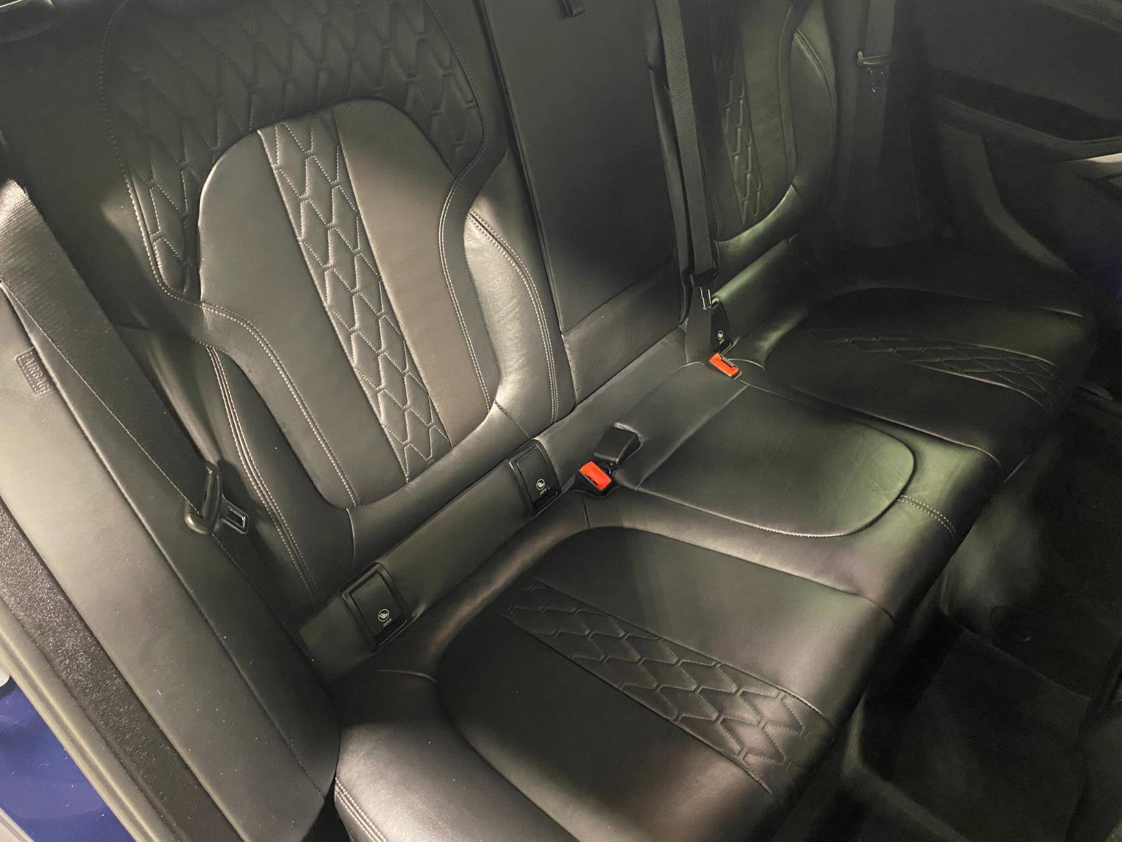 Certified 2023 BMW X6 xDrive40i w/ Executive Package image 14