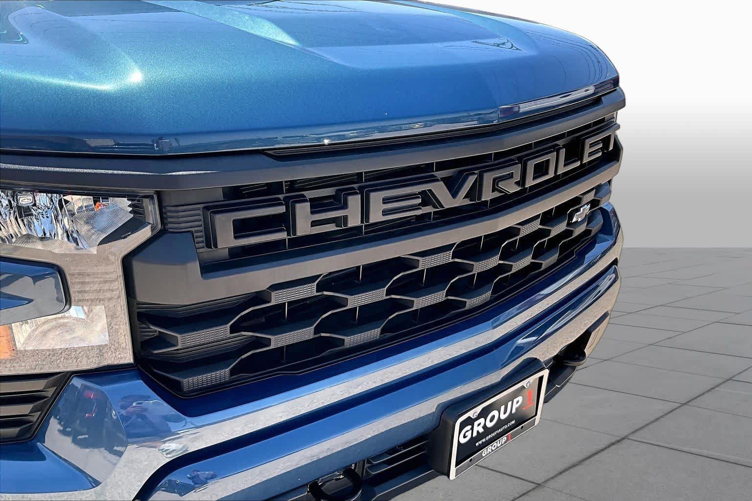 Used 2024 Chevrolet Silverado 1500 Custom w/ Turbomax Blackout Package AWD/4WD image 30