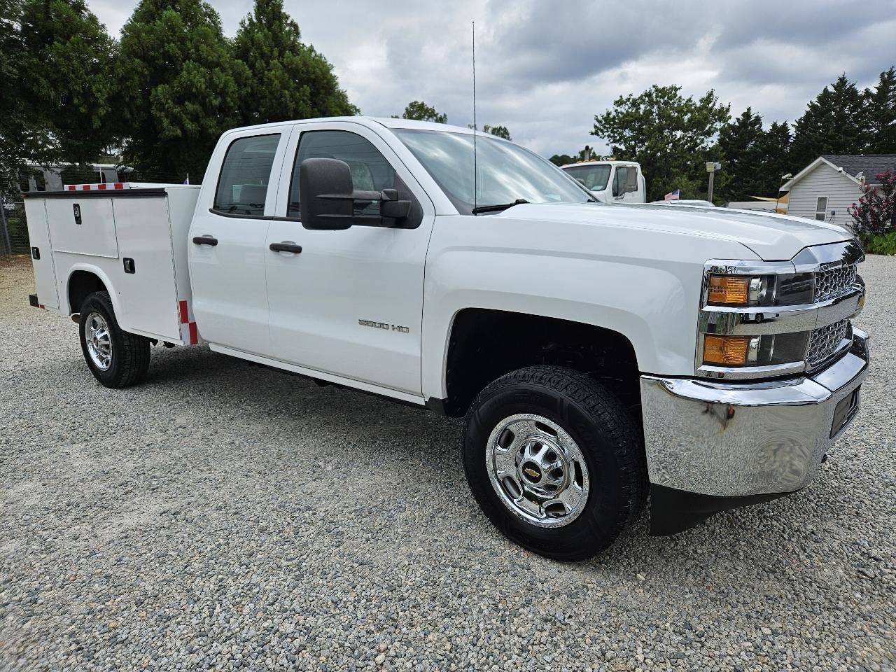 Used 2019 Chevrolet Silverado 2500 W/T AWD/4WD image 7