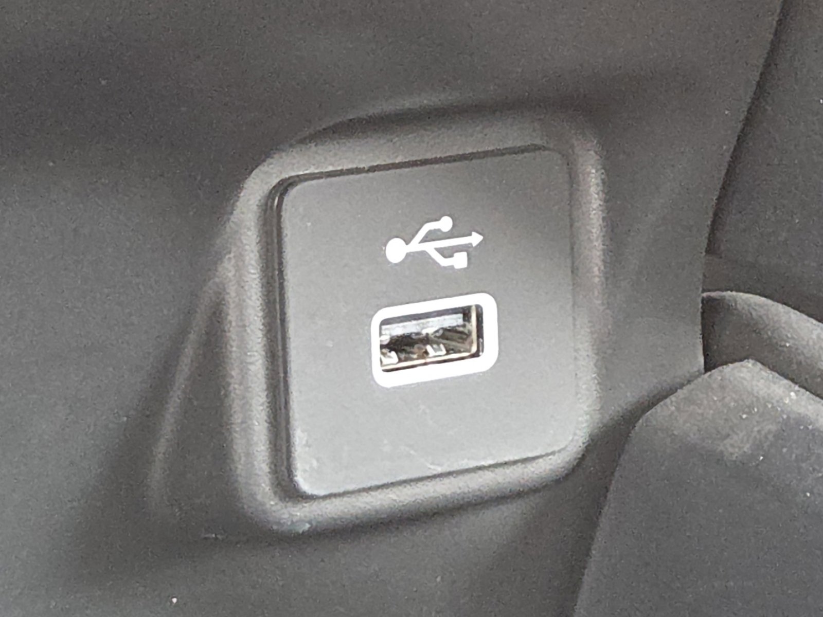 Used 2024 Honda HR-V EX-L image 30