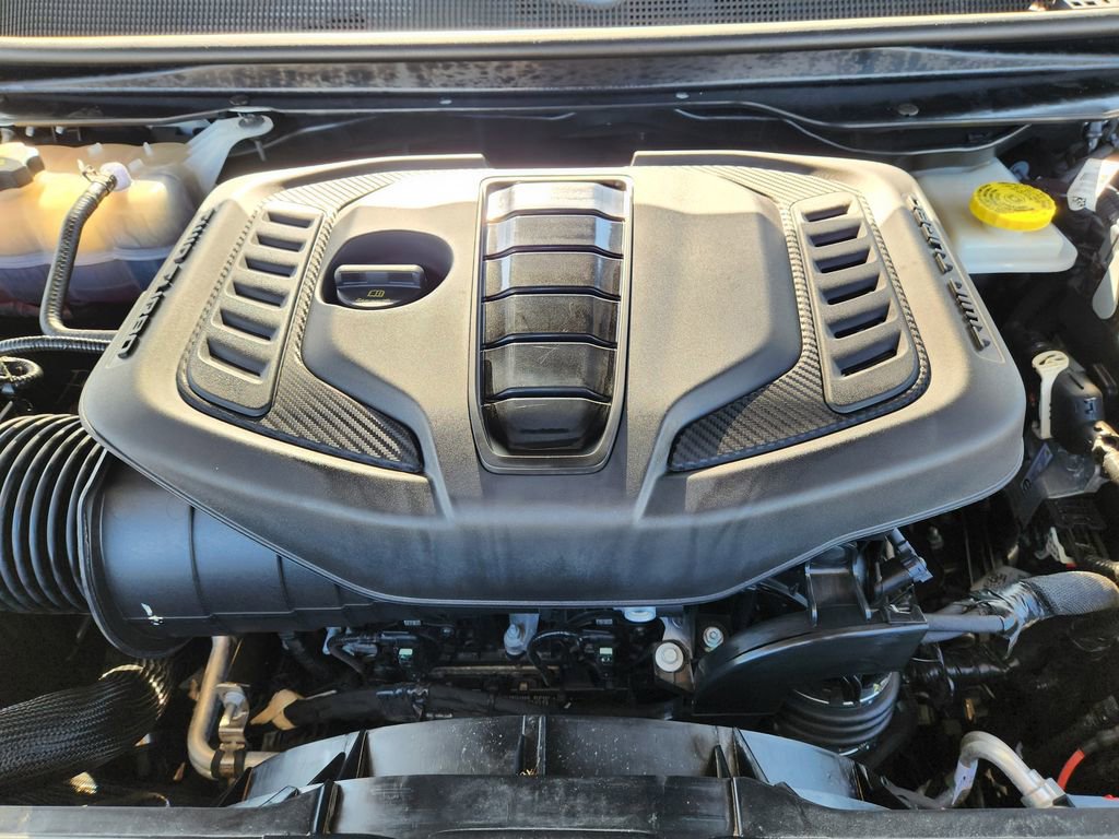 Used 2024 Jeep Wagoneer Series II w/ Flexible Seating Group image 32