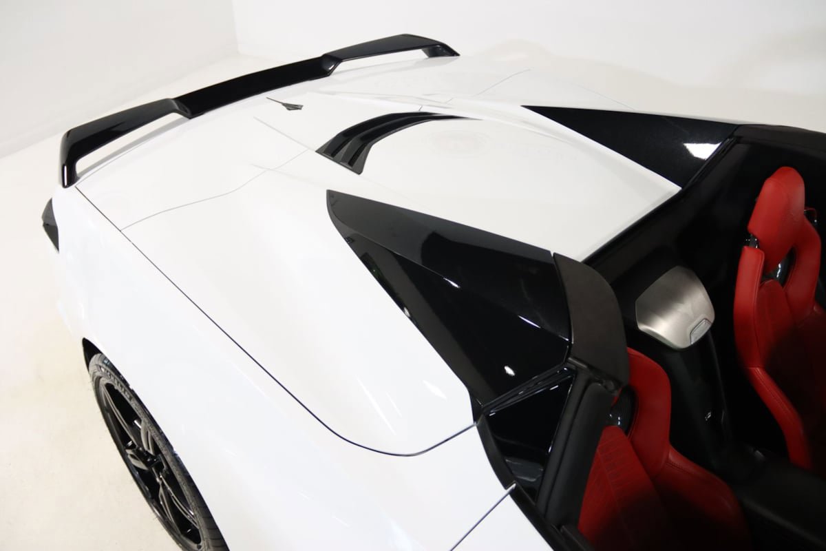 Used 2024 Chevrolet Corvette Stingray Premium Conv w/ Z51 Performance Package RWD image 74