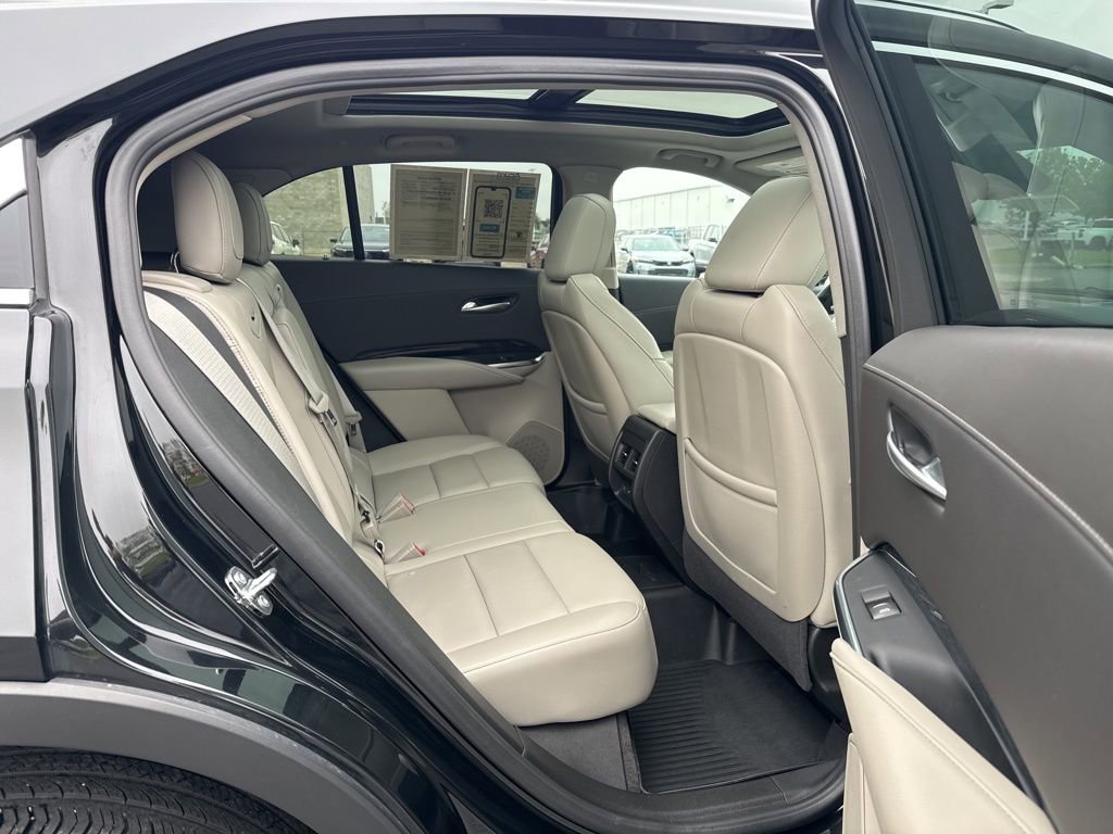 Used 2023 Cadillac XT4 Premium Luxury w/ Cold Weather Package FWD image 40